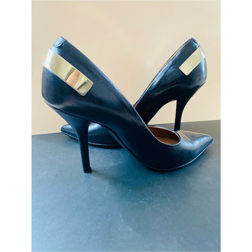 🛍️Givenchy Authentic Black Leather Stiletto Pumps with Gold Heel Plate